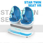 Two Seats Motion Chair Cinema 9D เครื่องเกมเสมือนจริงสีน้ำเงินที่มีสีขาว