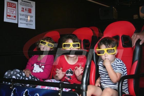 6 Setas 7D Simulator Cinema 70 ชิ้น 5D ภาพยนตร์สวนสนุกปืนยิง